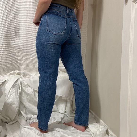 Women’s bp high waisted embroidered mom jean. Size 28. - Picture 2 of 16